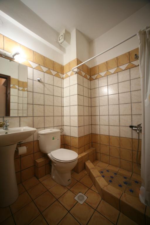 Fretzato Aparthotel Eláti Szoba fotó